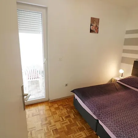 Marivo Apartment *